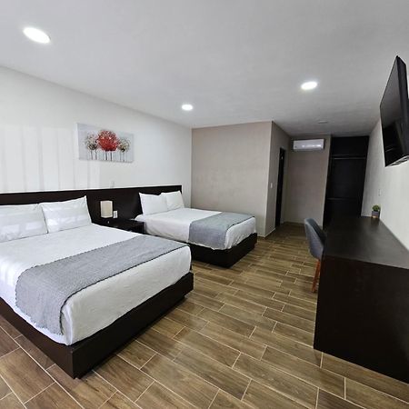 Hotel Ejecutivo Aeropuerto Альваро-Обрегон Экстерьер фото
